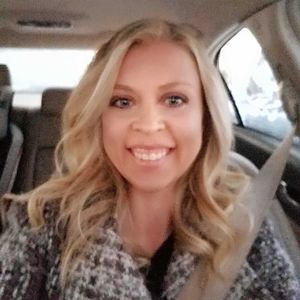 Meet your Posher, Lacey